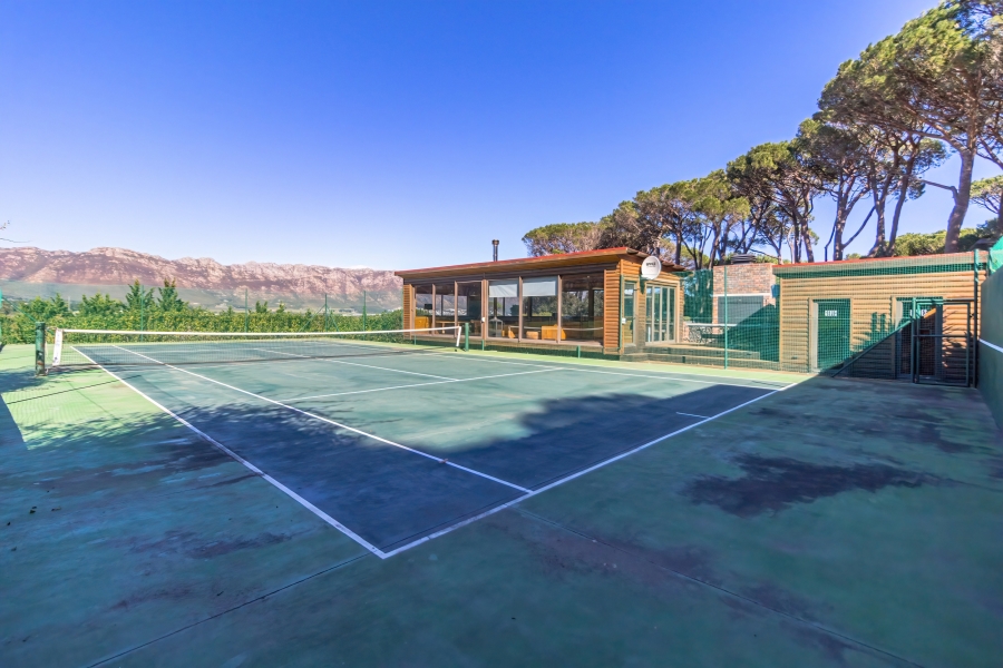 5 Bedroom Property for Sale in Somerset West Rural Western Cape